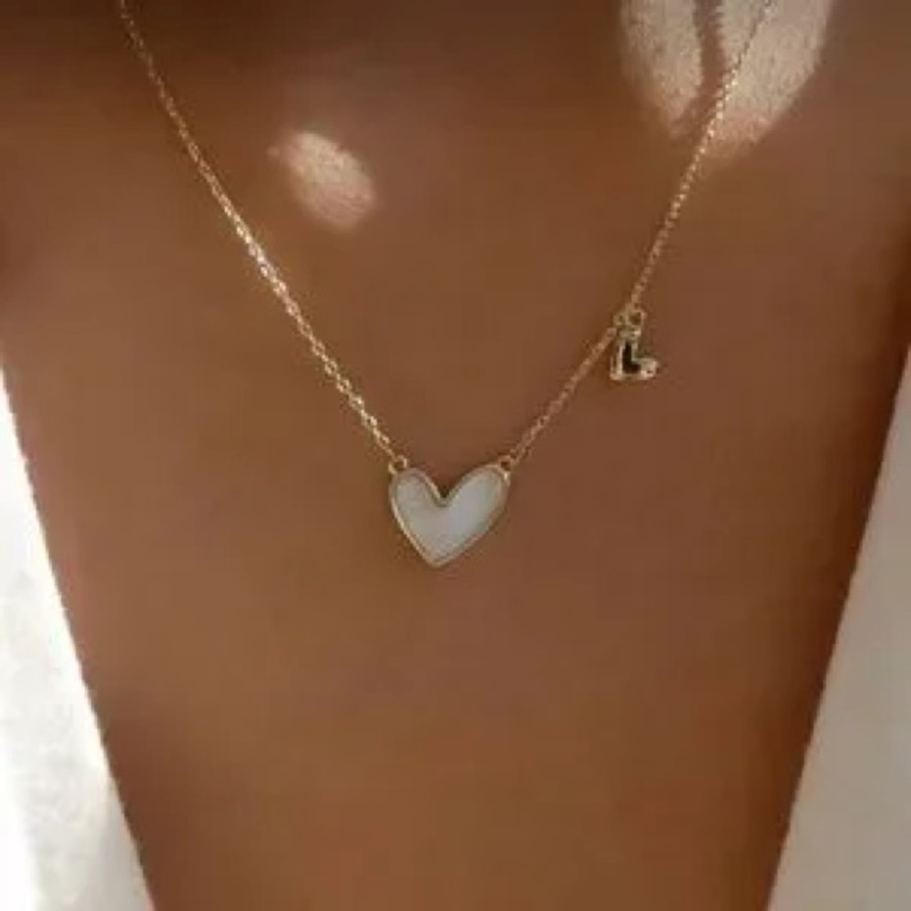 Elegant Gold and White Heart Necklace